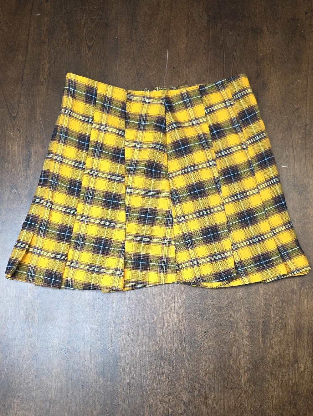 Forever 21 Yellow Plaid Mini Skirt Size Small